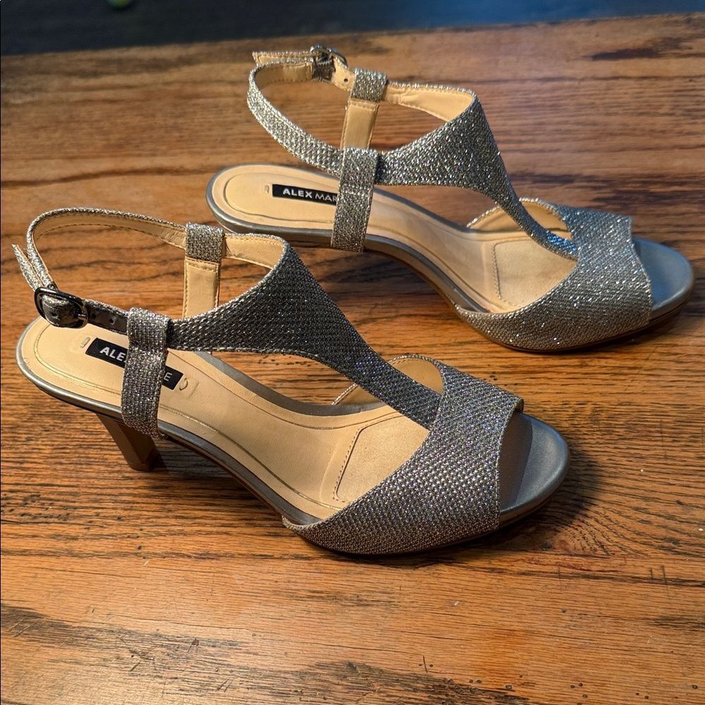 Alex Marie Sparkling Silver Sandals - Picture 3 of 11